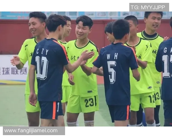 乌拉尔与莫斯科迪纳摩激战正酣比赛结果揭晓精彩瞬间回顾